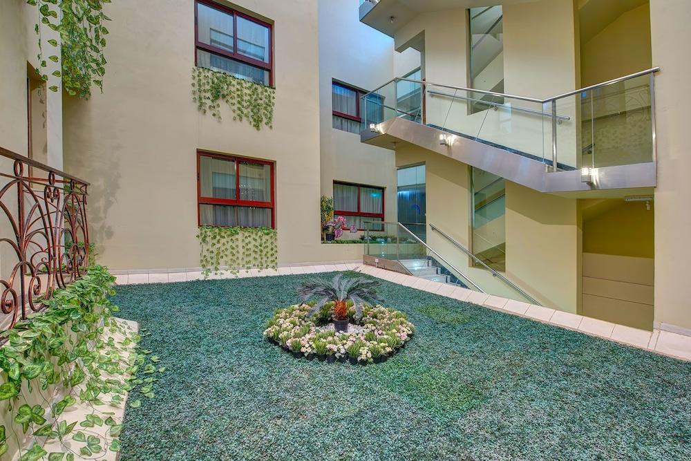 Beach Hotel Apartment Дубай Екстериор снимка