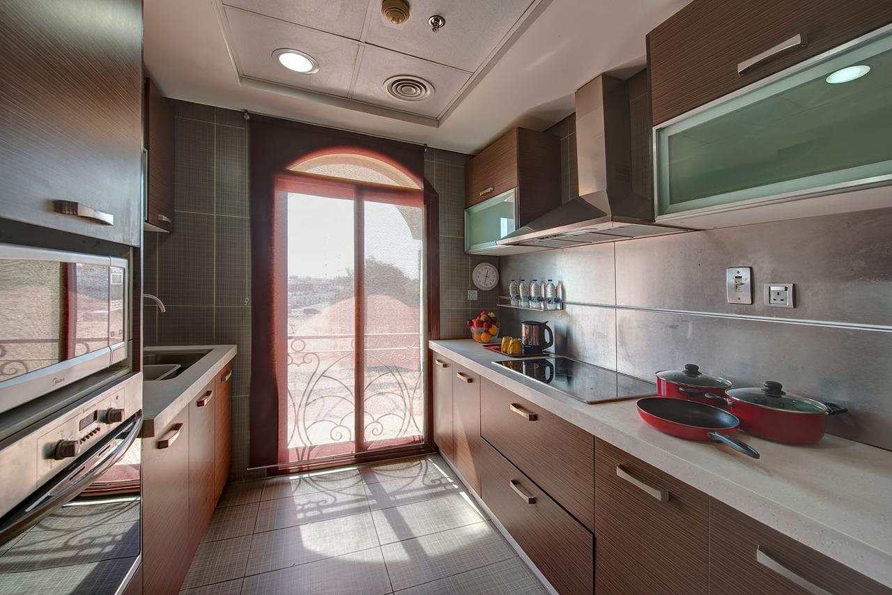 Beach Hotel Apartment Дубай Екстериор снимка